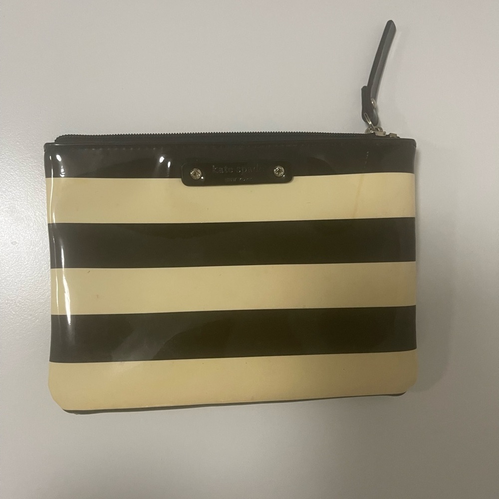 Kate Spade Pouch